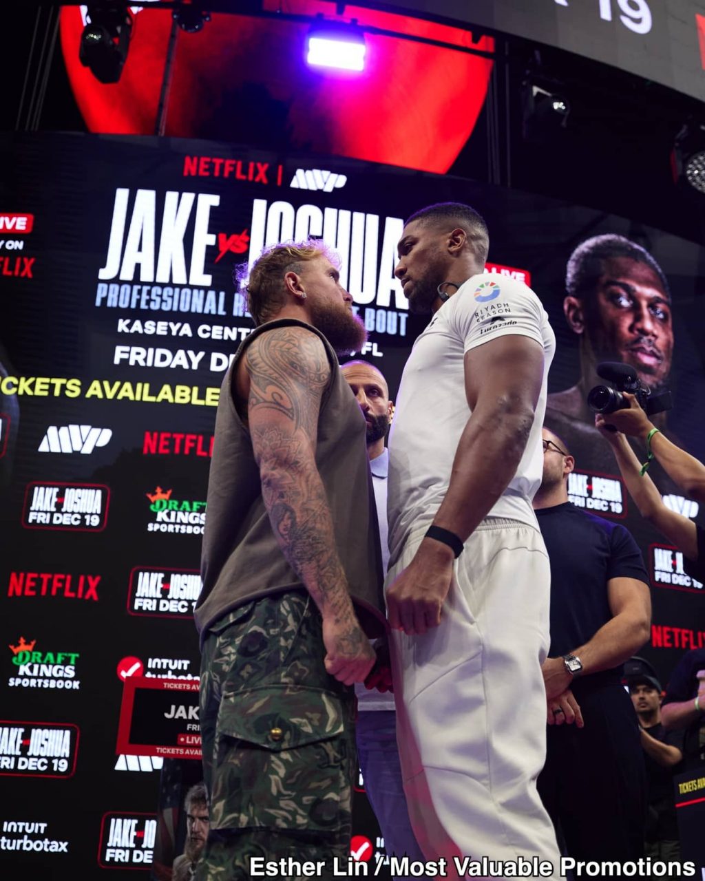 Hearn Explodes at Claims Joshua–Jake Paul Is Scripted Hearn Explodes at Claims Joshua–Jake Paul Is Scripted