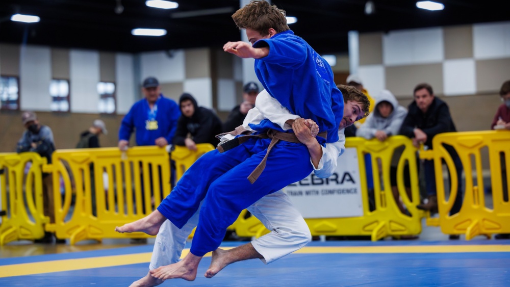 How To Use The Body Lock Takedown In BJJ And Wrestling How To Use The Body Lock Takedown In BJJ And Wrestling