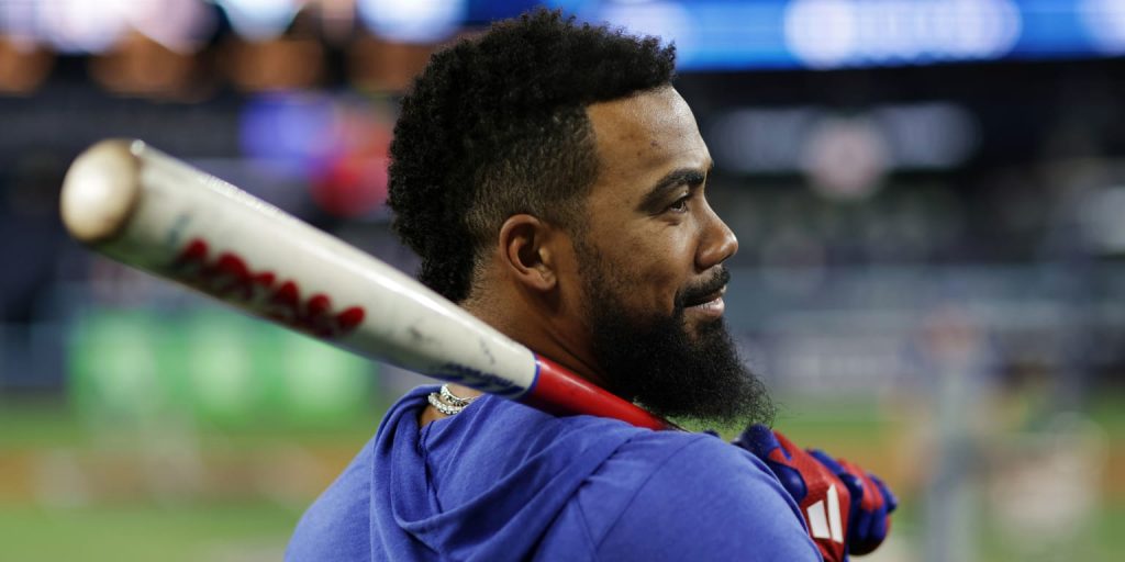 Dodgers have no plans to trade Teo, but may move him to left field
