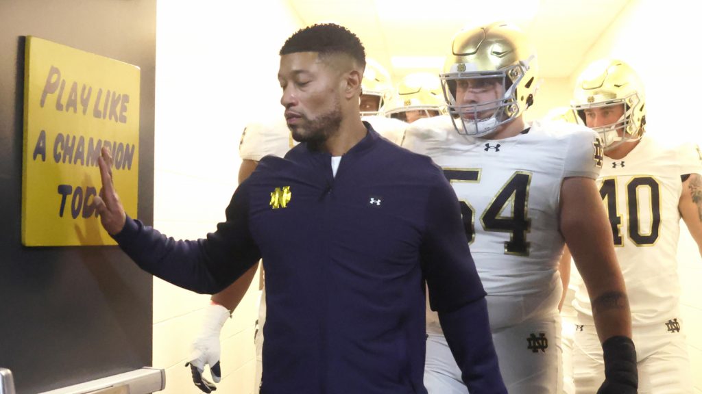 Joel Klatt makes frustrating point about Notre Dame missing CFP Joel Klatt makes frustrating point about Notre Dame missing CFP