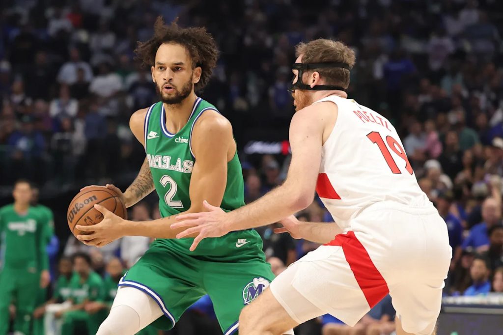 Mavs center Dereck Lively II will undergo season-ending right foot surgery