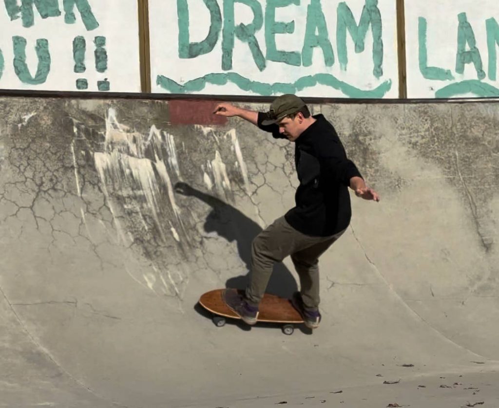 I Tried Surfskating to Prep for Winter—and the Results Surprised Me I Tried Surfskating to Prep for Winter—and the Results Surprised Me