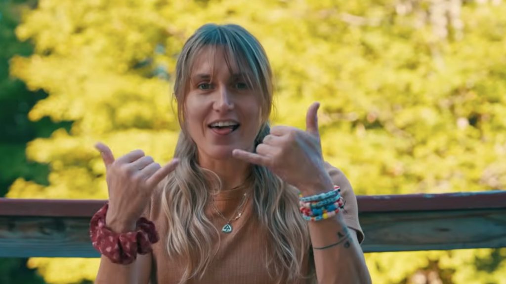 “Trail Folk:” A Close-Up Portrait of Tara Dower “Trail Folk:” A Close-Up Portrait of Tara Dower