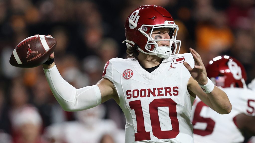 Oklahoma HC Brent Venables provides injury update on QB John Mateer Oklahoma HC Brent Venables provides injury update on QB John Mateer