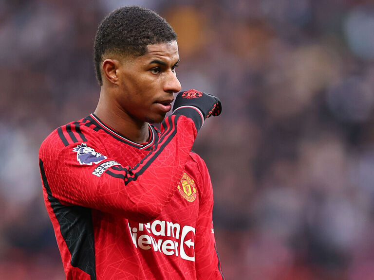Rashford wants 'more humanity' from critics, stresses commitment to Man Utd