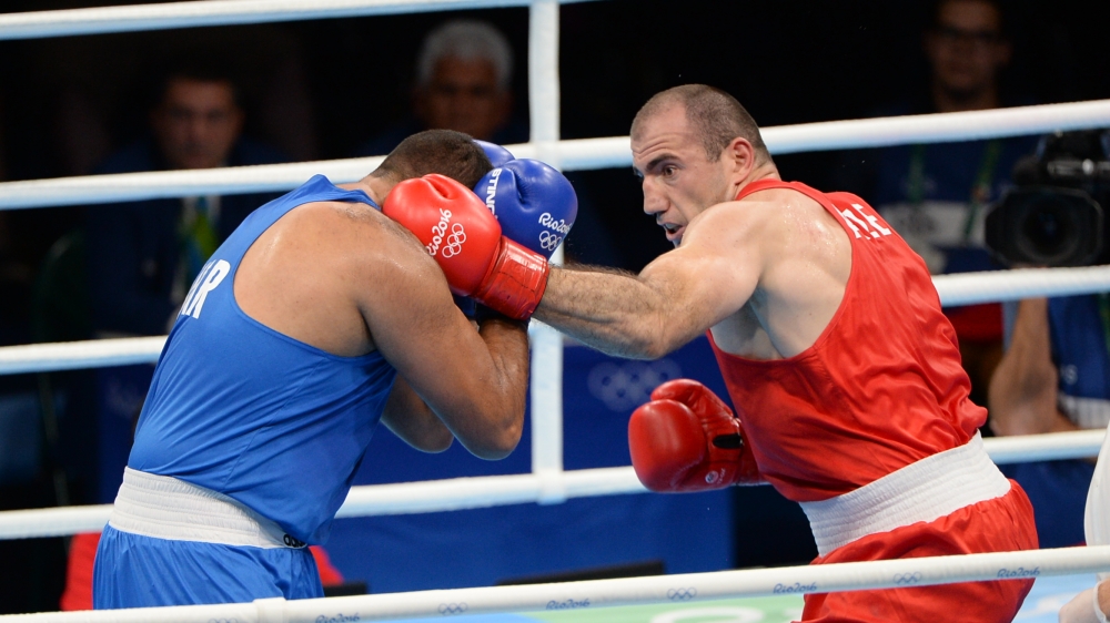 How To Use The Hand Trap In Boxing