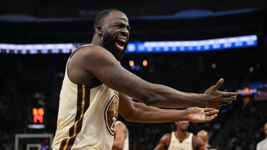 Warriors’ Green pulls self from game after altercation with Kerr