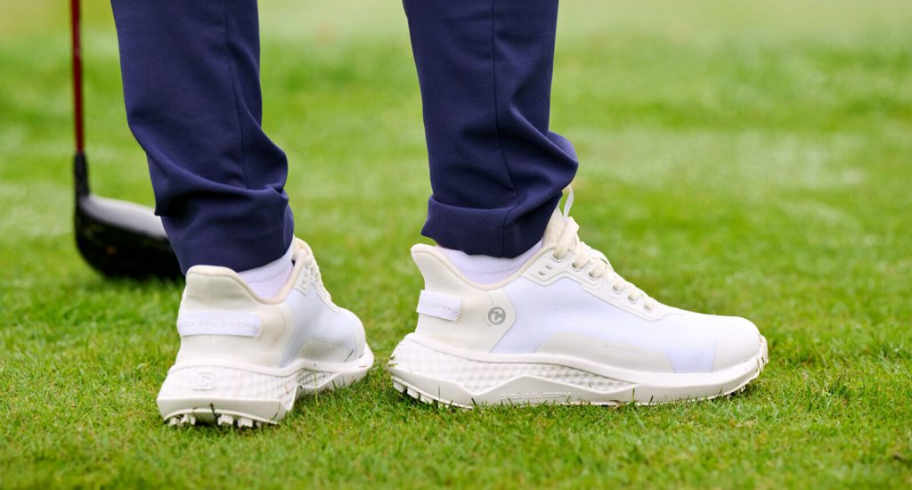 COMPETITION: DUCA DEL COSMA GOLF SHOES UP FOR GRABS!