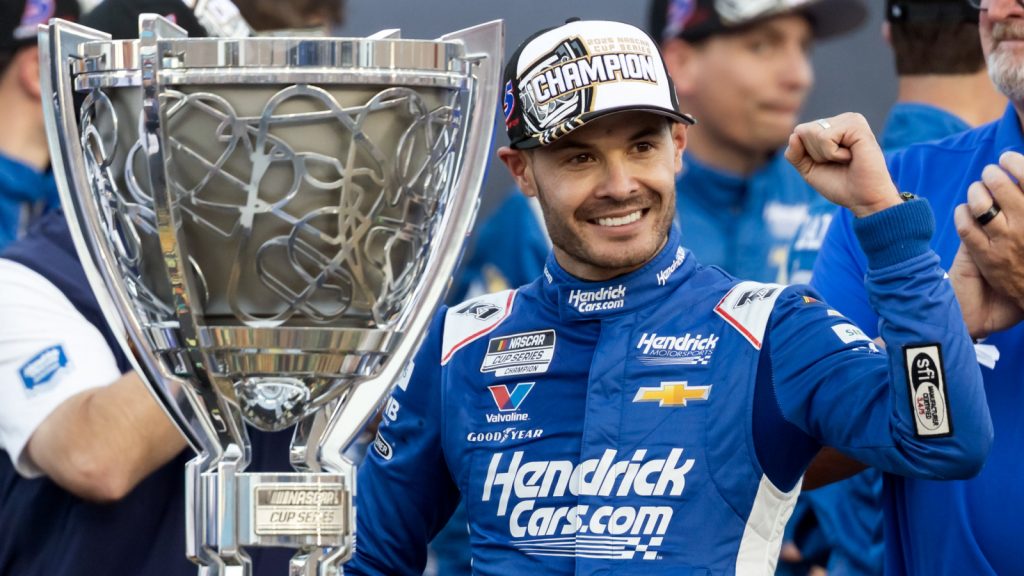 Kyle Larson looking to defend 2025 championship, get back to victory lane Kyle Larson looking to defend 2025 championship, get back to victory lane