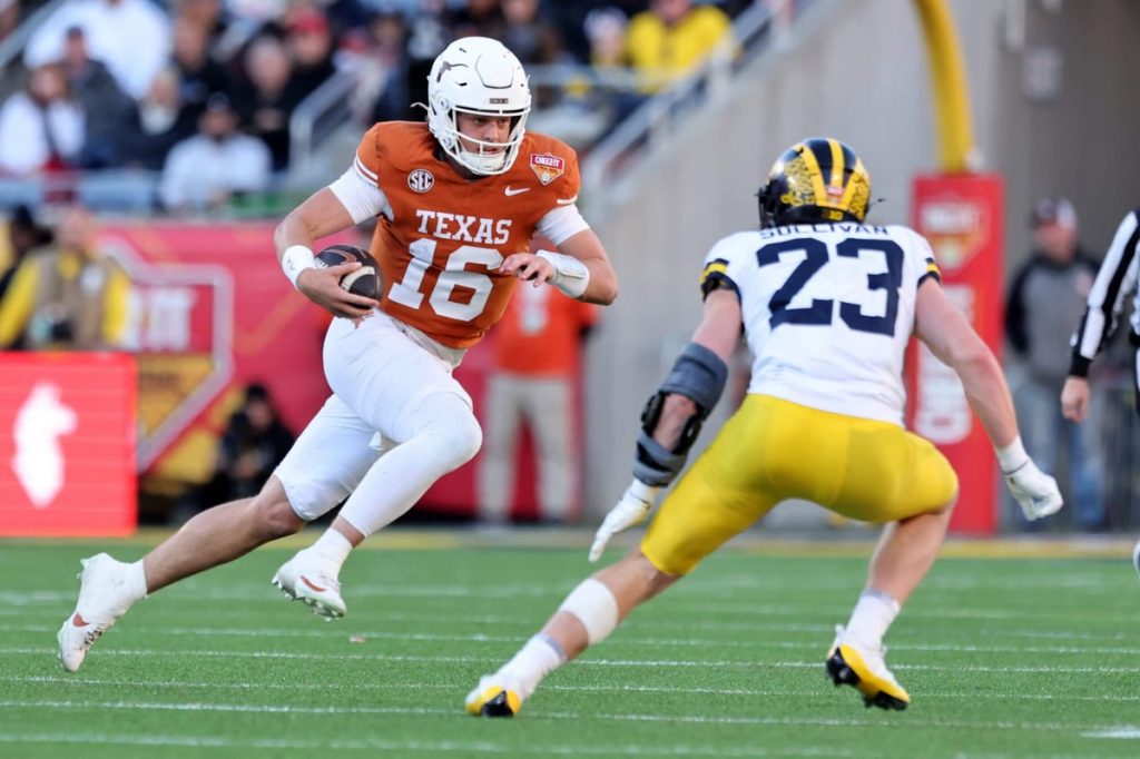 Arch Manning puts on dual-threat show in Texas' Citrus Bowl win over Michigan
