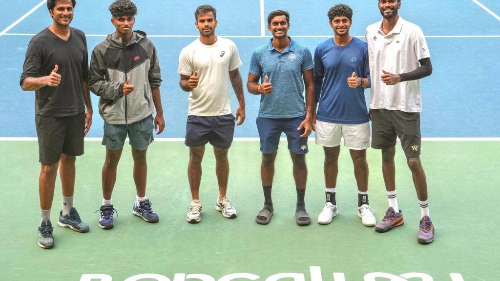 Perfect stage for Indians to alter dismal record