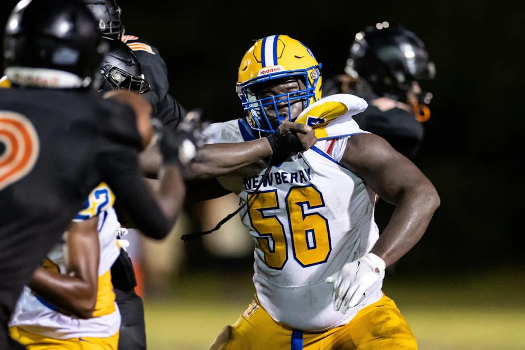Former Newberry football DL Jarquez Carter transfers from Ohio State to Miami