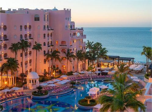 Couples Escape: Romantic Golf Vacations at Pueblo Bonito Resorts & Quivira Golf Club