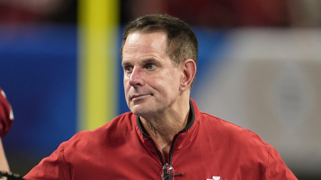 Top five winners and losers in the CFP transfer portal Top five winners and losers in the CFP transfer portal