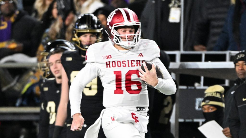 Latest college football transfer portal winners and losers Latest college football transfer portal winners and losers