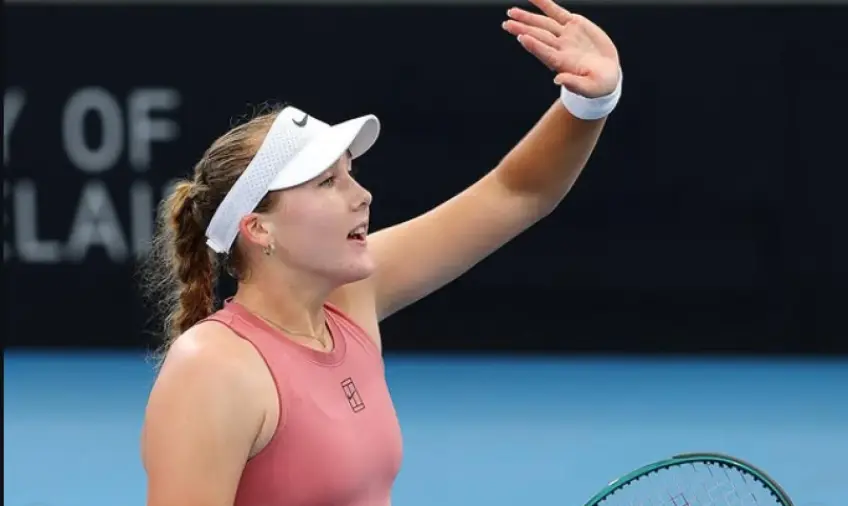 Mirra Andreeva identifies one clear difference between Aryna Sabalenka, Iga Swiatek