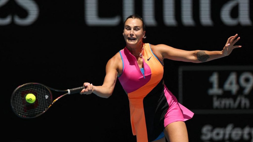 Australian Open: Alcaraz, Sabalenka pass Australian Open tests to reach third round Australian Open: Alcaraz, Sabalenka pass Australian Open tests to reach third round