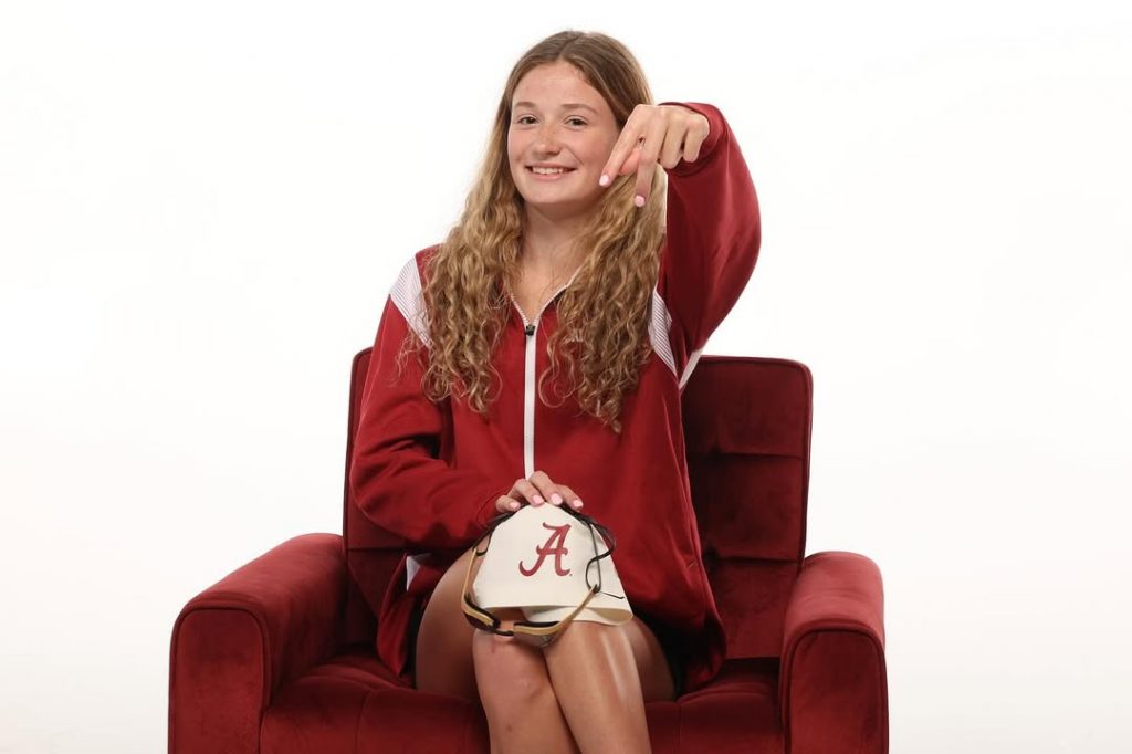 Summer Nationals Qualifier Emma Young (2027) Verbally Commits to Alabama Summer Nationals Qualifier Emma Young (2027) Verbally Commits to Alabama