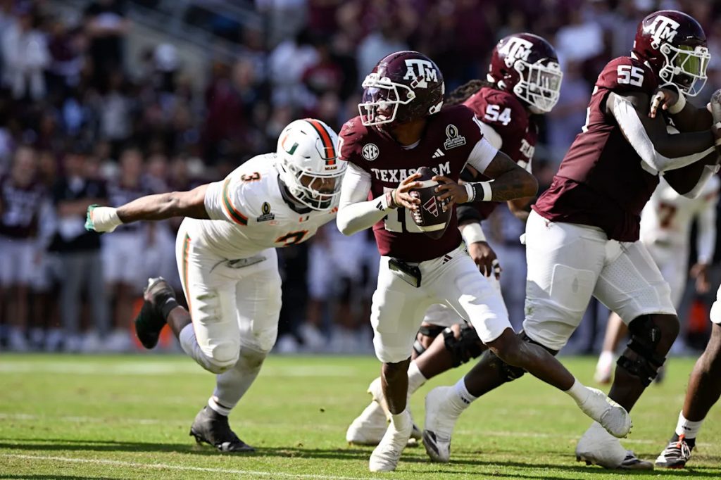 Texas A&M predicted to face in-state foe in the 2026 CFP quarterfinals