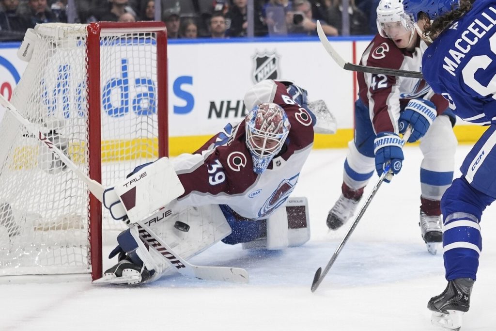 Colorado Avalanche Remain Stanley Cup Favorites Despite Skid