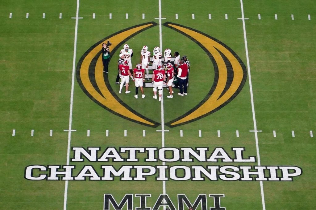 The 5 issues with college football's calendar, including one with 'a lot of traction'