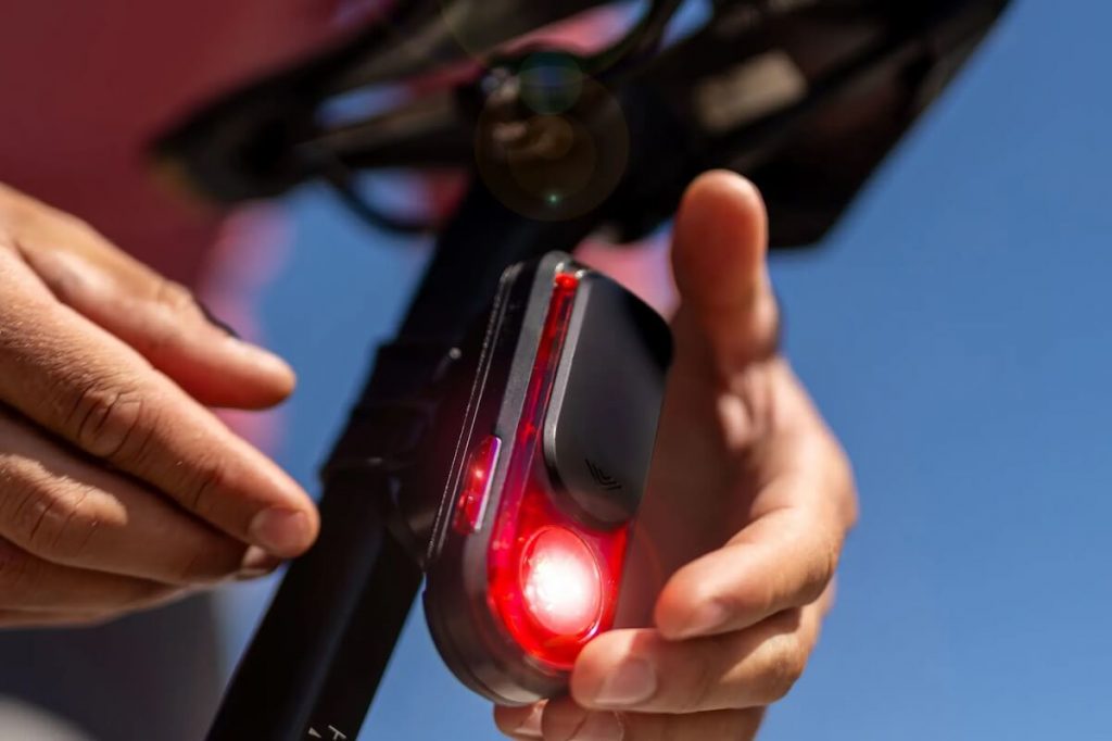 Garmin Finally Introduces New Radar: Meet the Varia RearVue 820!