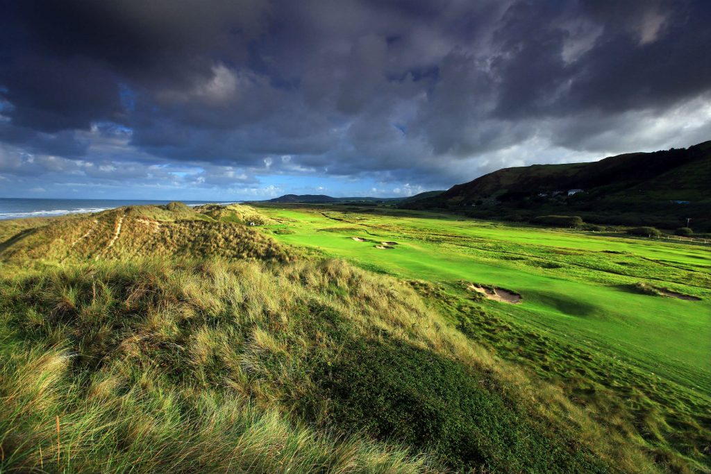 Aberdovey: An enchanting Welsh links set in Snowdonia Aberdovey: An enchanting Welsh links set in Snowdonia