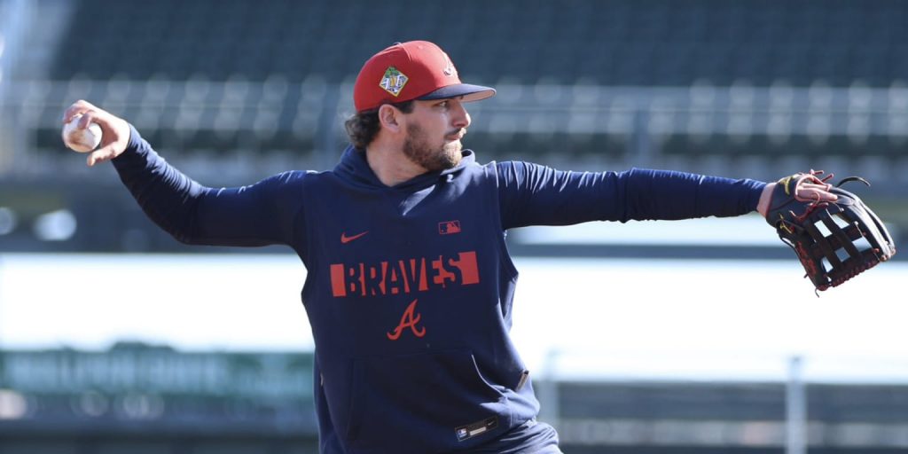 30 HR & 90 RBIs too much to ask from Austin Riley? 'I expect it every year' 30 HR & 90 RBIs too much to ask from Austin Riley? 'I expect it every year'