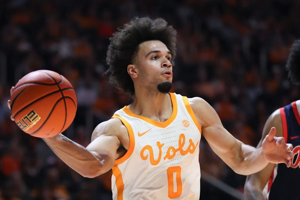 Tennessee-Alabama basketball game score prediction