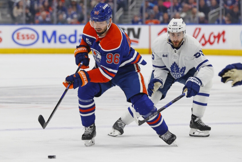 NHL Rumors: Two Forward Options for the Edmonton Oilers