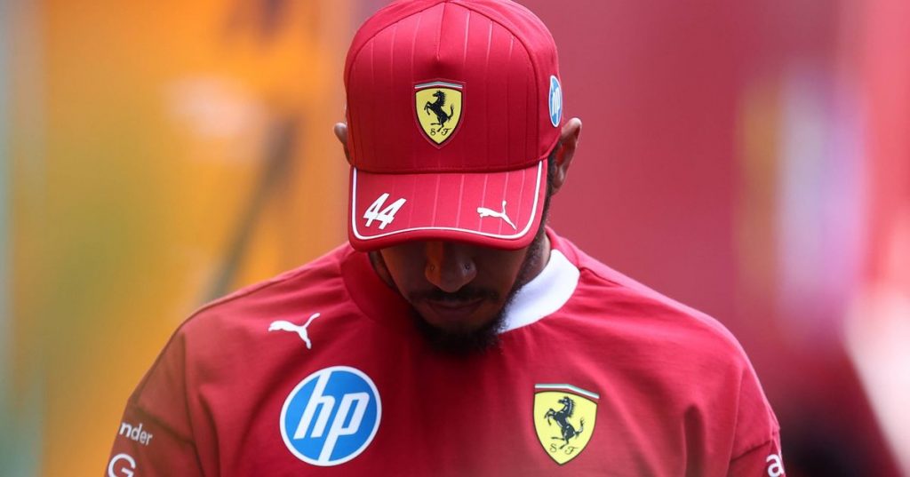 Lewis Hamilton's 'clear as day' replacement breaks silence on Ferrari rumours