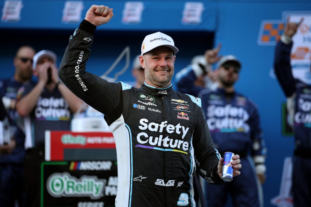 RECAP: Shane Van Gisbergen Charges to a NASCAR O’Reilly Series Victory at COTA RECAP: Shane Van Gisbergen Charges to a NASCAR O’Reilly Series Victory at COTA