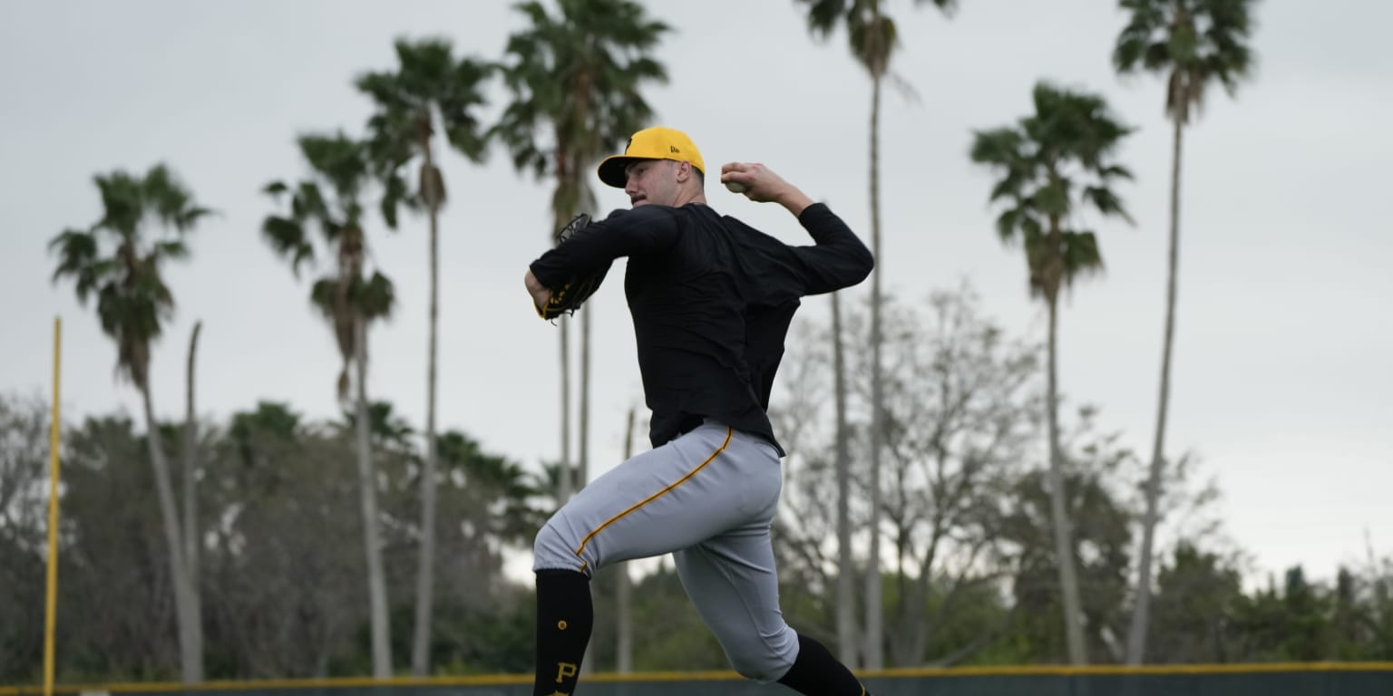 Skenes takes Round 1 in head-to-head with fellow No. 1 overall pick