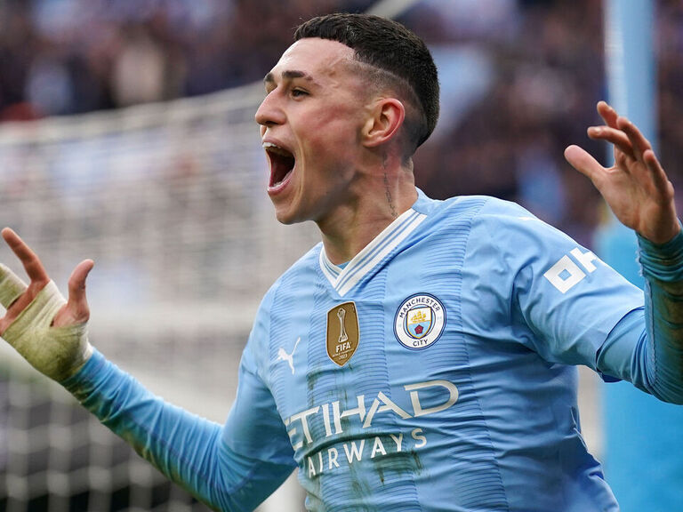 Watch: Foden turns derby around with 2 exquisite goals