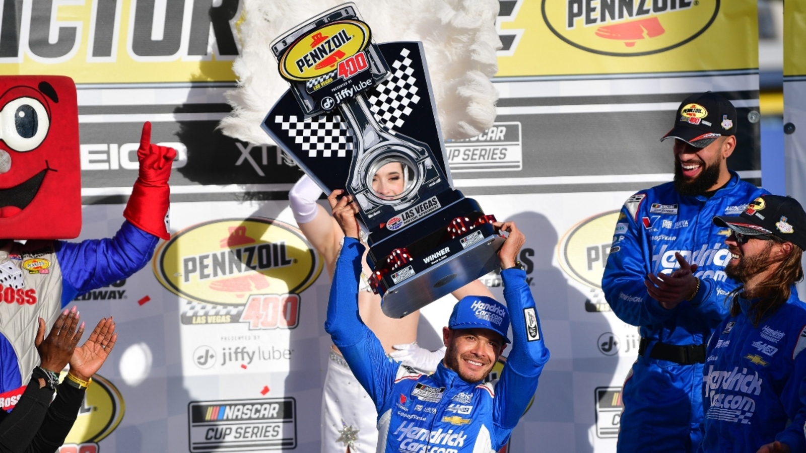 NASCAR Cup Series Power Rankings: Kyle Larson has perfect day in Las Vegas