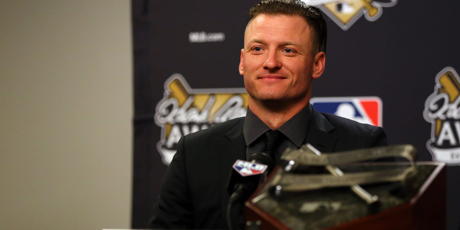 2015 MVP, 3-time All-Star Donaldson announces retirement