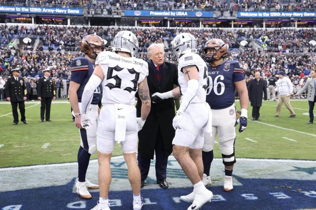 President Trump issues executive order aimed at protecting Army-Navy Game's solo time slot