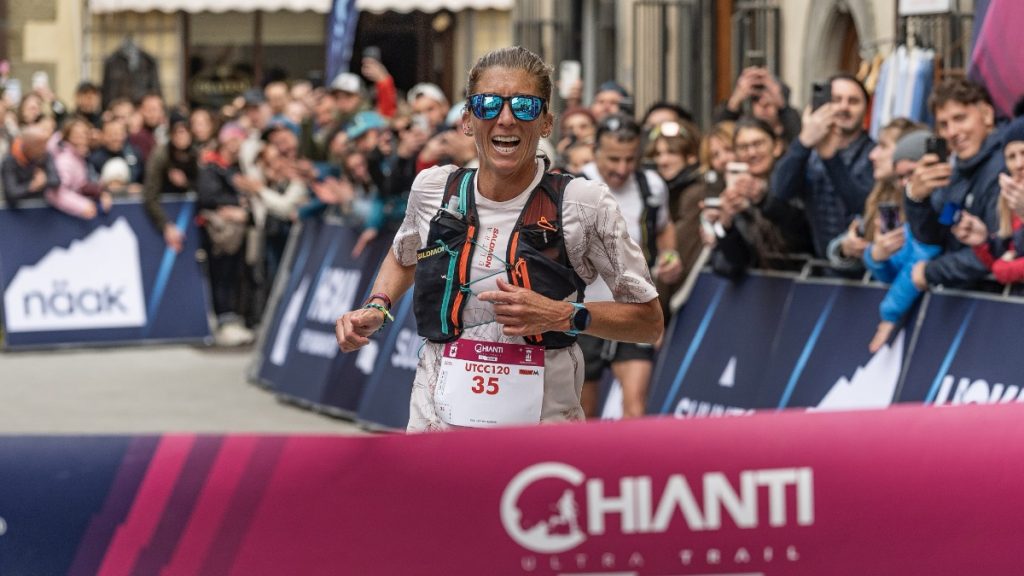2026 Chianti Ultra Trail by UTMB 120k Results: Courtney Dauwalter and Thomas Cardin Win 2026 Chianti Ultra Trail by UTMB 120k Results: Courtney Dauwalter and Thomas Cardin Win