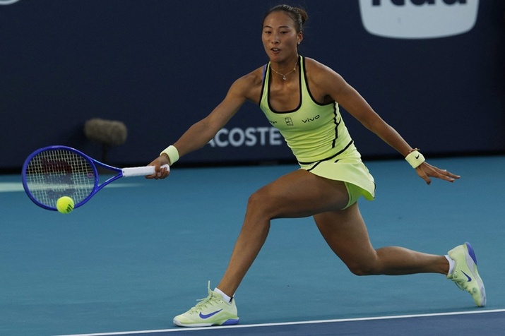 Zheng Defeats Stephens To Reach Miami Open Third Round