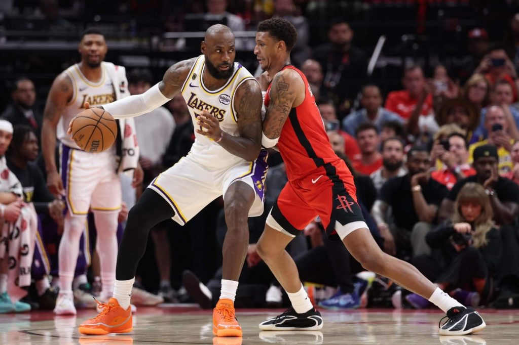 LeBron James shrugs off Jabari Smith Jr.'s 'we're better' comments: 'I’m too old for that s—’