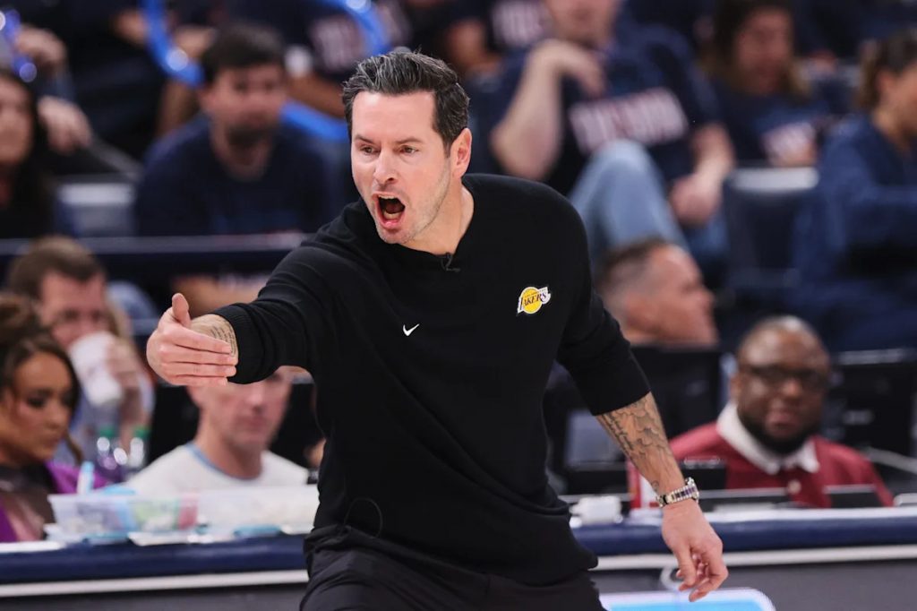 Lakers criticize officiating after Game 2 loss to Thunder in West semis