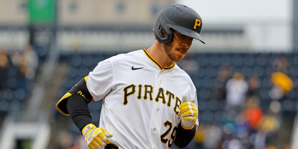 O'Hearn (quad) lands on injured list; Mangum activated