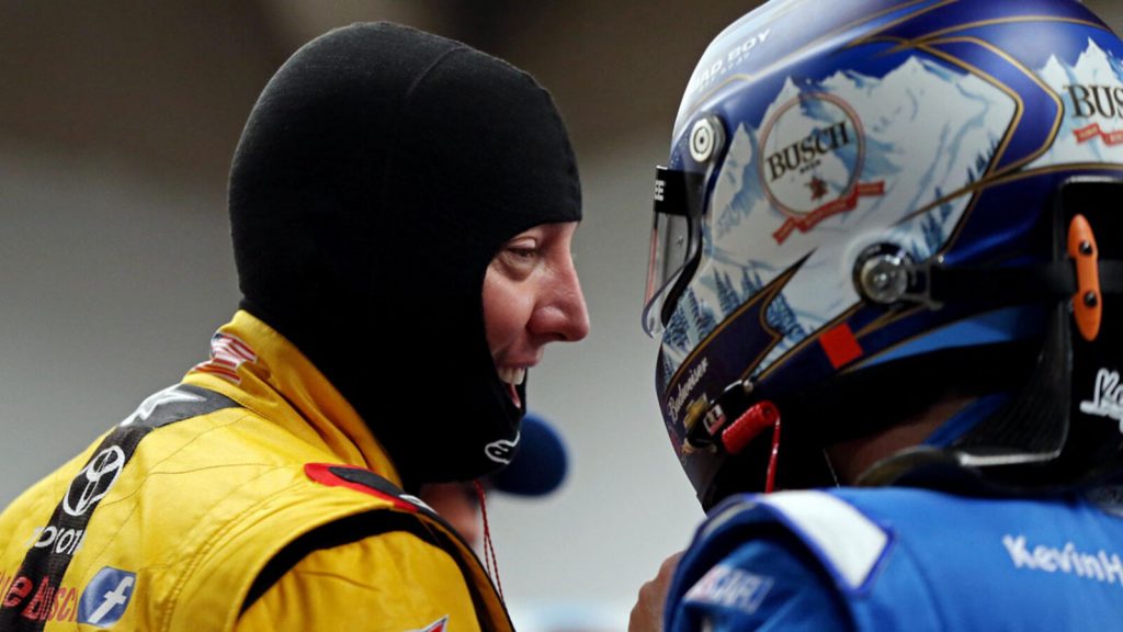 Kevin Harvick breaks down ‘war’ with Kyle Busch that ended up the ‘best thing that happened’