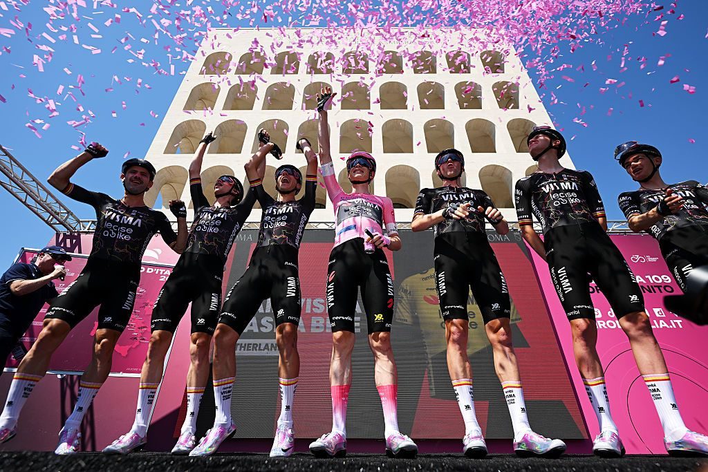 'Right from the start of the Giro the vibe was very good' – Visma-Lease a Bike celebrate a dominant team performance on final stage