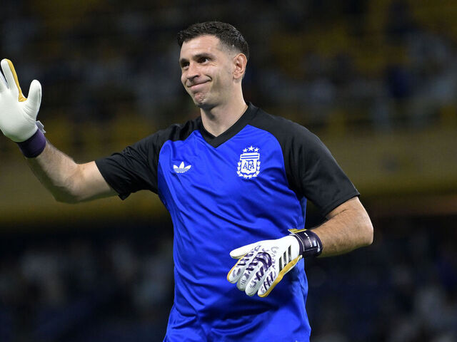 Martinez's mind games: From childhood tricks to FIFA's code for 'keepers