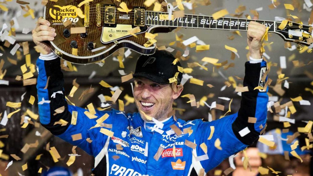 Joe Gibbs Racing exec offers timeline on Denny Hamlin's retirement plan Joe Gibbs Racing exec offers timeline on Denny Hamlin's retirement plan