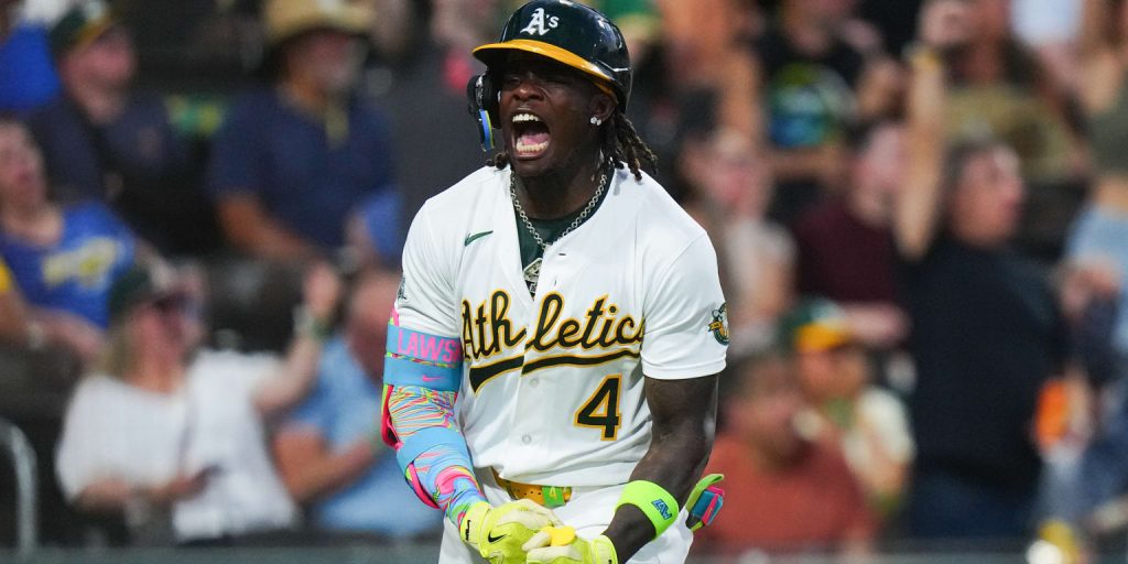 Butler's go-ahead HR gives A's signature Las Vegas moment Butler's go-ahead HR gives A's signature Las Vegas moment