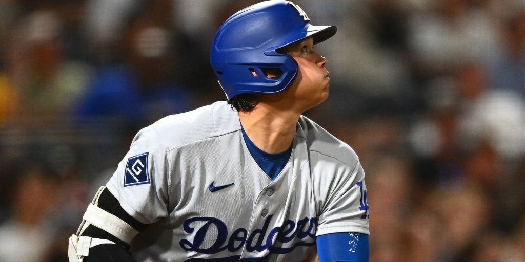 Ohtani (knee) out of Fri. lineup vs. White Sox, but it's 'not an IL situation' Ohtani (knee) out of Fri. lineup vs. White Sox, but it's 'not an IL situation'