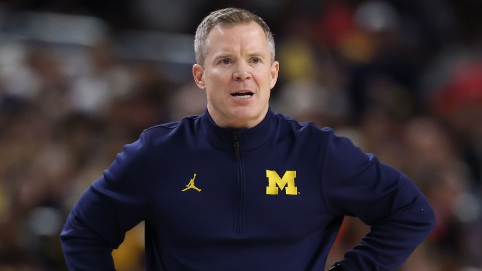Dusty May is leaving Michigan to take the Dallas Mavericks job. He leaves chaos behind in Ann Arbor Dusty May is leaving Michigan to take the Dallas Mavericks job. He leaves chaos behind in Ann Arbor