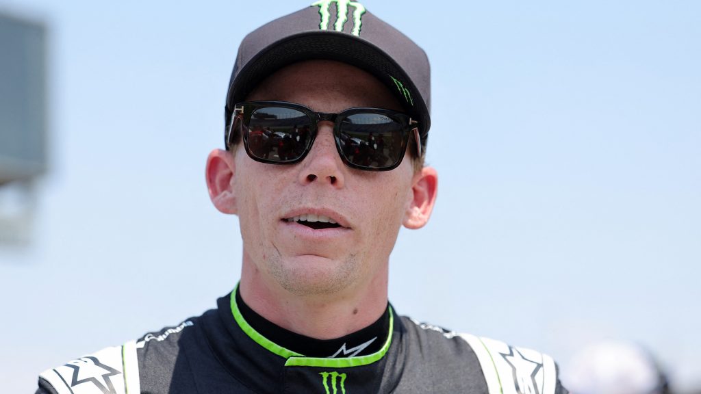 Cup star opens up on his decision to leave family’s billion-dollar oil empire to join NASCAR Cup star opens up on his decision to leave family’s billion-dollar oil empire to join NASCAR